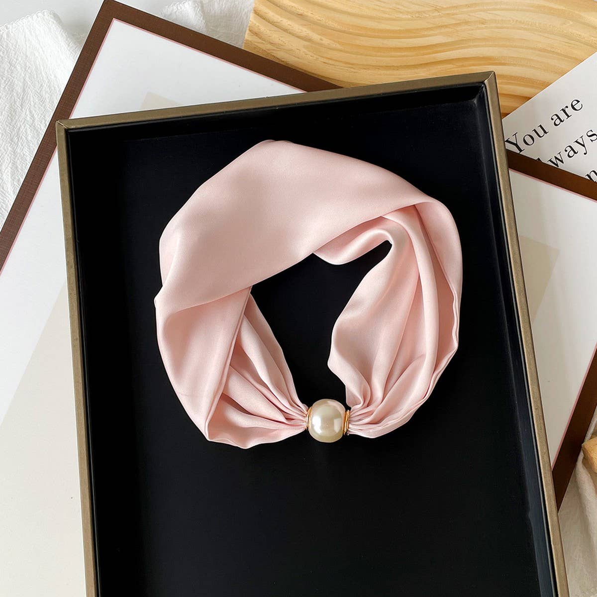 Silky Print Scarf Necklace – Pearl Magnetic Clasp_CWASC0820