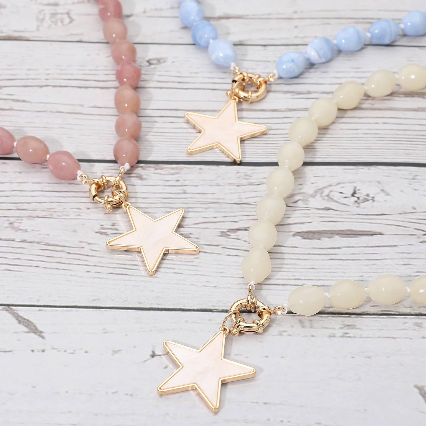 Mother of Pearl Star Pendant Marbled Pebble Beaded Necklace