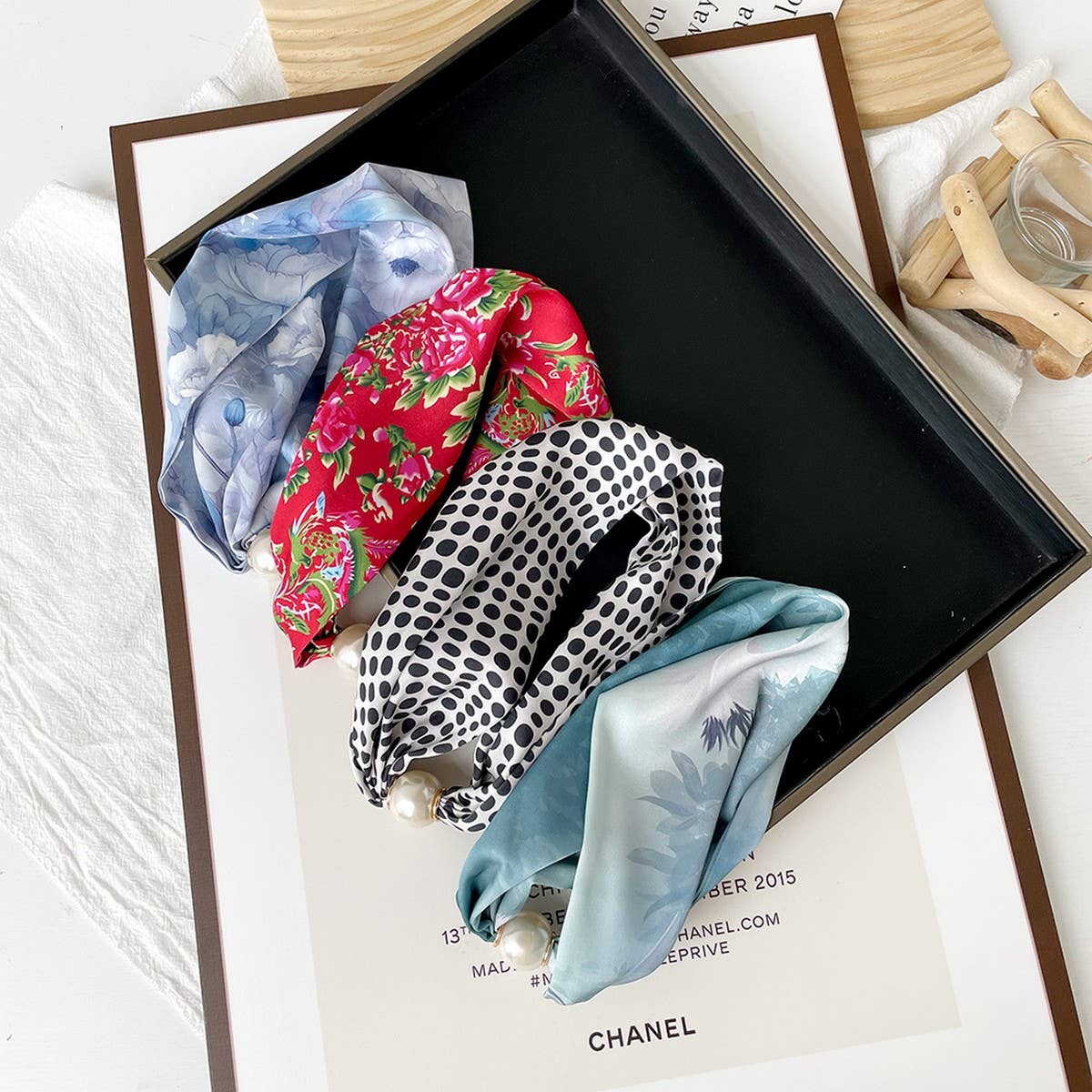 Pearl button scarf - elegant printed scarf_CWASC0821