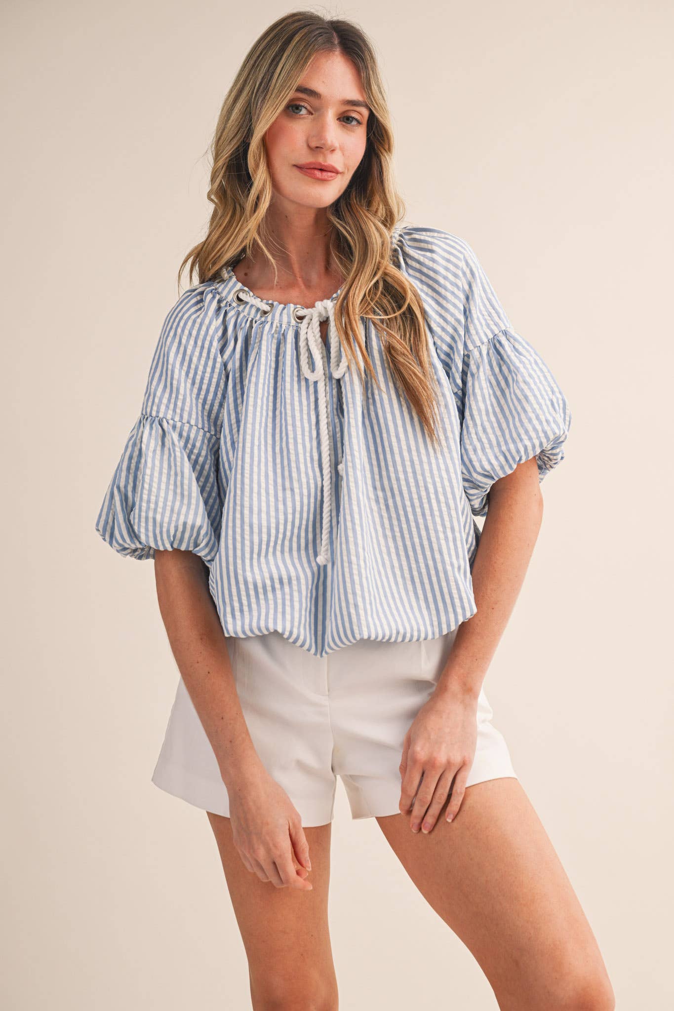 STRIPED BUBBLE TOP WITH GROMMET NECKLINE MTP4529