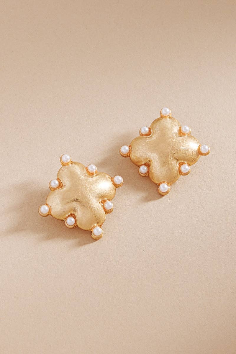 Clover Domed W Pearl Accent Titanium Post Earrings