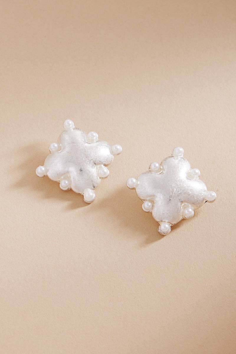 Clover Domed W Pearl Accent Titanium Post Earrings