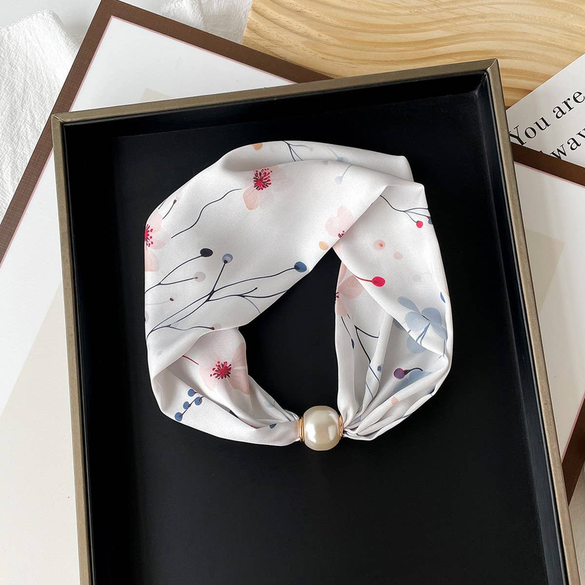 Silky Print Scarf Necklace – Pearl Magnetic Clasp_CWASC0820