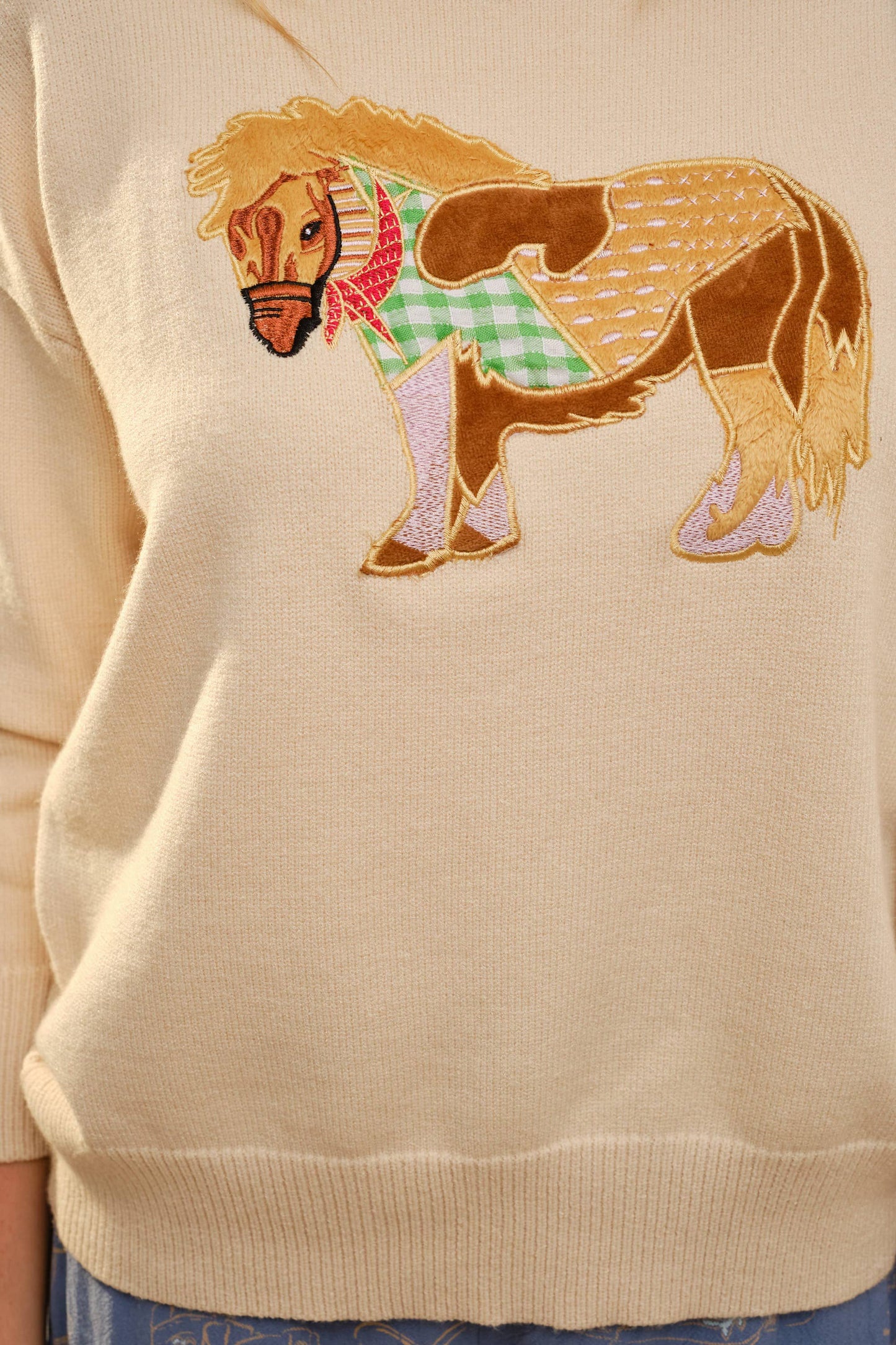 52269W Pony Embroidery Crew Neck Pull Over Sweater