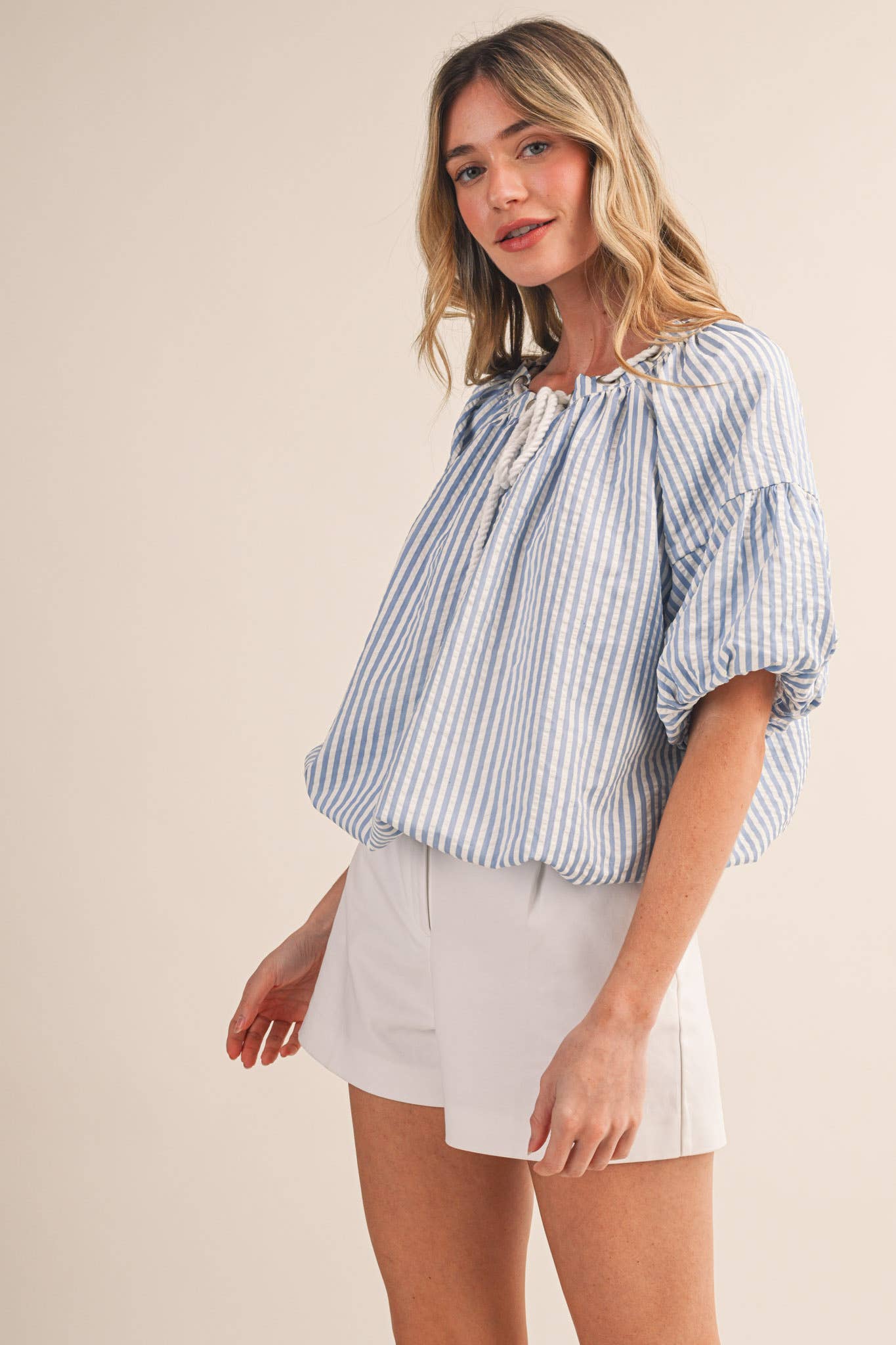 STRIPED BUBBLE TOP WITH GROMMET NECKLINE MTP4529