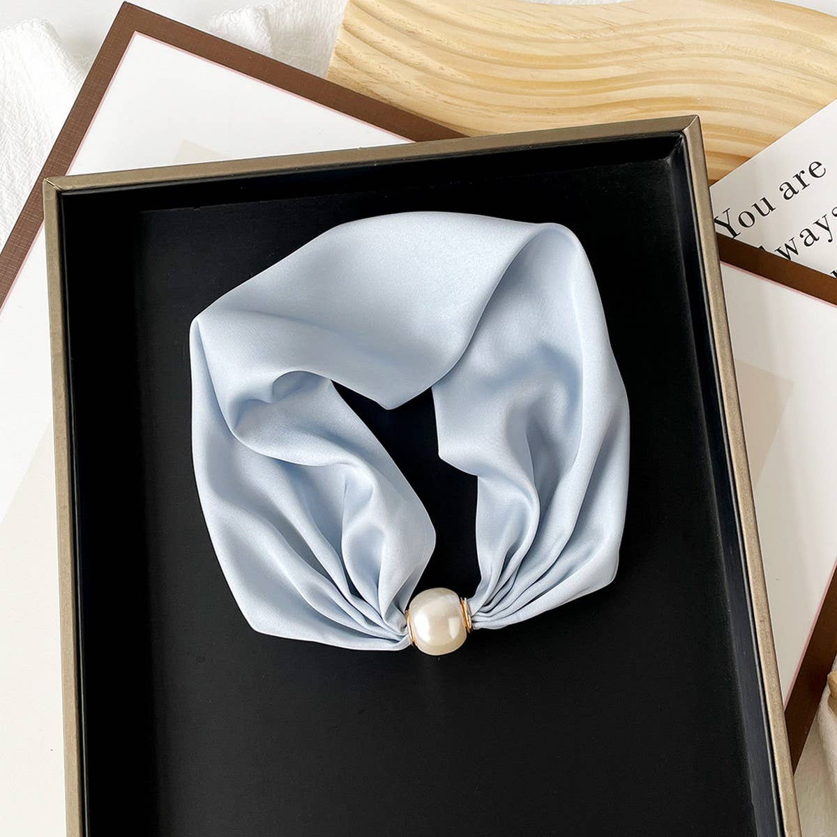 Silky Print Scarf Necklace – Pearl Magnetic Clasp_CWASC0820